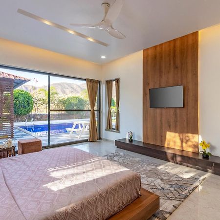 Stayvista'S Bella Dream - Mountain-View With Outdoor Pool, Lawn Featuring A Gazebo & Indoor Games Udaipur Exterior photo