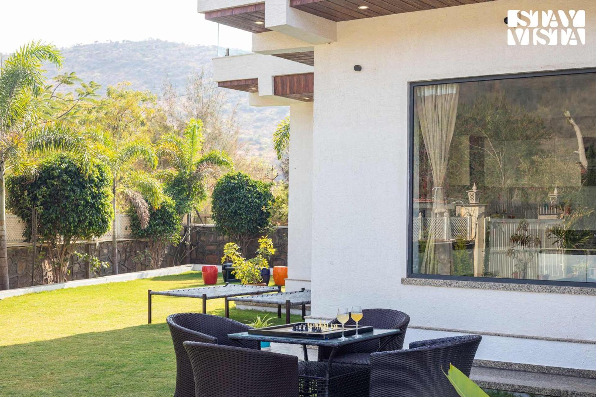 Stayvista'S Bella Dream - Mountain-View With Outdoor Pool, Lawn Featuring A Gazebo & Indoor Games Udaipur Exterior photo
